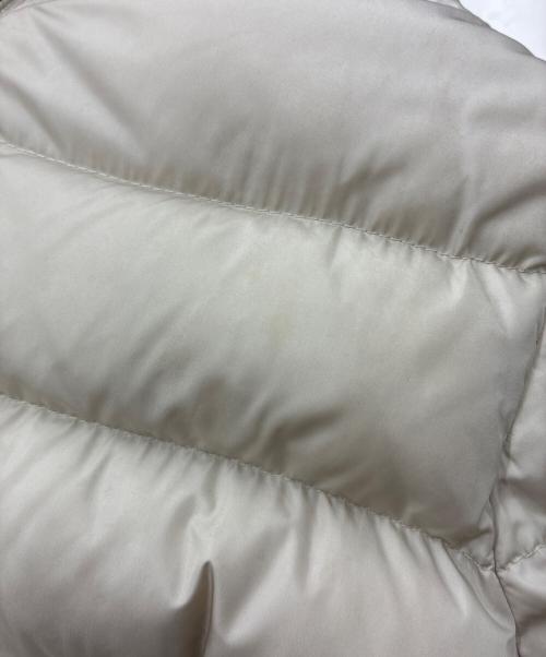 MONCLER（モンクレール）MONCLER (モンクレール) CHARPAL GIUBBOTTO ダウンコート ベージュ サイズ:SIZE 14(164cm)の古着・服飾アイテム