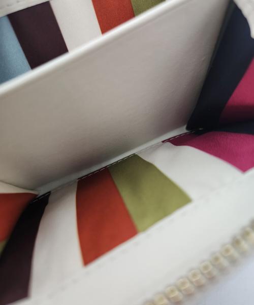 COACH（コーチ）COACH (コーチ) 2つ折り財布 ホワイト×ベージュの古着・服飾アイテム