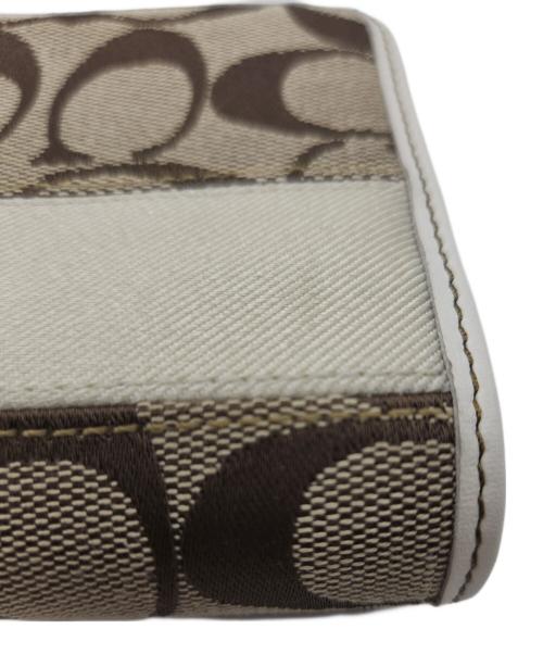 COACH（コーチ）COACH (コーチ) 2つ折り財布 ホワイト×ベージュの古着・服飾アイテム