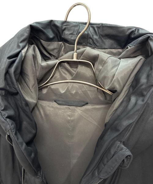 EMPORIO ARMANI（エンポリオアルマーニ）EMPORIO ARMANI (エンポリオアルマーニ) フード付ベスト ブラック サイズ:Mの古着・服飾アイテム