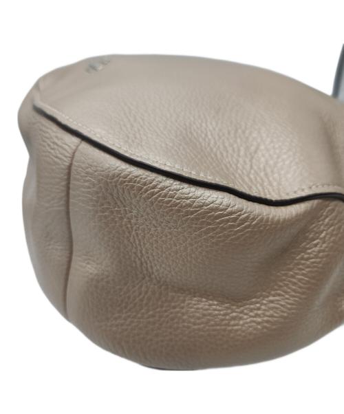 COACH（コーチ）COACH (コーチ) メタリック ペブルド レザー エル 2WAY ホーボー ベージュの古着・服飾アイテム