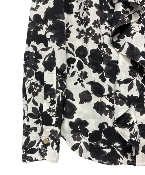 LAUREN RALPH LAUREN（ローレンラルフローレン）LAUREN RALPH LAUREN (ローレンラルフローレン) フリル 長袖ブラウス ブラック×ホワイト サイズ:XSの古着・服飾アイテム