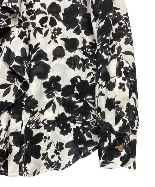 LAUREN RALPH LAUREN（ローレンラルフローレン）LAUREN RALPH LAUREN (ローレンラルフローレン) フリル 長袖ブラウス ブラック×ホワイト サイズ:XSの古着・服飾アイテム