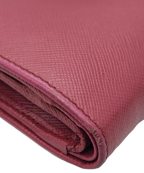 PRADA（プラダ）PRADA (プラダ) コンパクトウォレット ピンクの古着・服飾アイテム