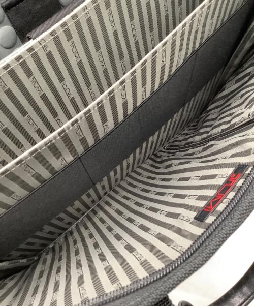 TUMI（トゥミ）TUMI (トゥミ) ブリーフケース ブラックの古着・服飾アイテム