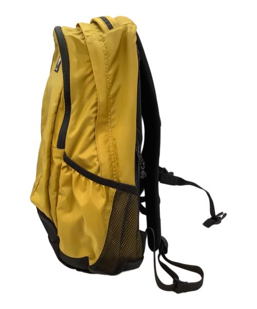 Columbia（コロンビア）Columbia (コロンビア) パナシーア30Lバックパック イエローの古着・服飾アイテム