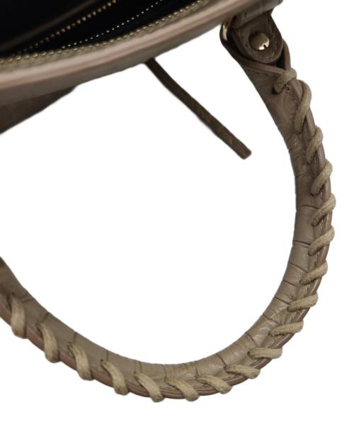 BALENCIAGA（バレンシアガ）BALENCIAGA (バレンシアガ) 2WAYバッグ ベージュの古着・服飾アイテム