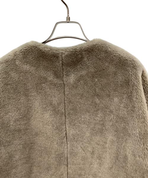 BEAUTY&YOUTH UNITED ARROWS（ビューティーアンドユースユナイテッドアローズ）BEAUTY&YOUTH UNITED ARROWS (ビューティーアンドユースユナイテッドアローズ) エコファー ノーカラーコート ブラウン サイズ:Sの古着・服飾アイテム