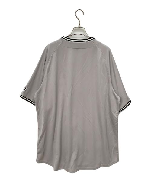 読売ジャイアンツ（ヨミウリジャイアンツ）読売ジャイアンツ (ヨミウリジャイアンツ) ベースボールシャツ グレー サイズ:XLの古着・服飾アイテム