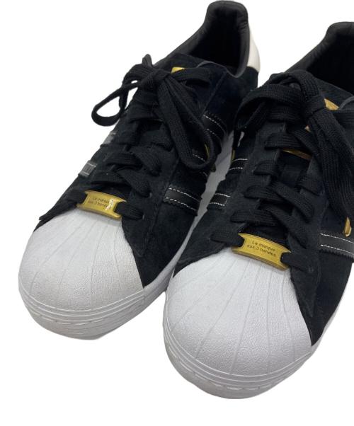 adidas Originals（アディダスオリジナル）adidas originals (アディダスオリジナル) SUPER STAR CORE BLACK/CORE BLACK/GOLD METALLIC ブラック×ホワイト サイズ:27cmの古着・服飾アイテム