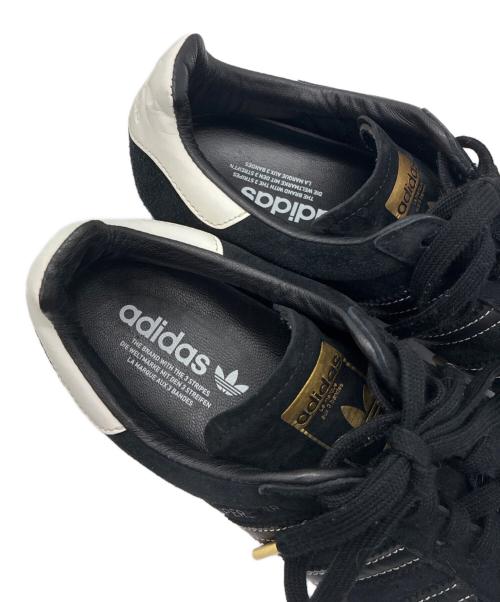 adidas Originals（アディダスオリジナル）adidas originals (アディダスオリジナル) SUPER STAR CORE BLACK/CORE BLACK/GOLD METALLIC ブラック×ホワイト サイズ:27cmの古着・服飾アイテム