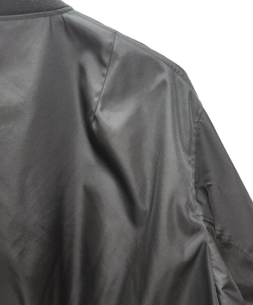 PRADA（プラダ）PRADA (プラダ) Re-Nylon ボンバージャケットブルゾン ブラック サイズ:XXXLの古着・服飾アイテム