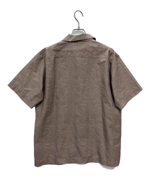 TravisMathew（トラヴィスマシュー）TravisMathew (トラヴィスマシュー) セットアップウェア ベージュ×ホワイト サイズ:XLの古着・服飾アイテム