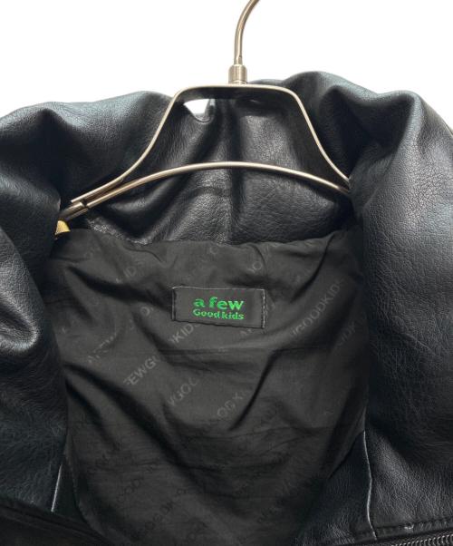 A FEW GOOD KIDS（アフューグッドキッズ）A FEW GOOD KIDS (アフューグッドキッズ) フェイクレザーパディングジャケット ブラック サイズ:Lの古着・服飾アイテム
