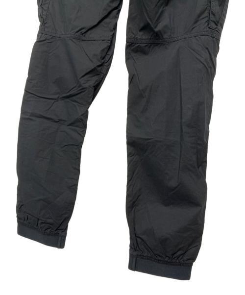 STONE ISLAND（ストーンアイランド）STONE ISLAND (ストーンアイランド) カーゴパンツ ブラック サイズ:W28の古着・服飾アイテム