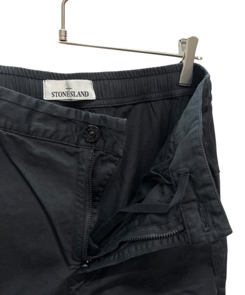 STONE ISLAND（ストーンアイランド）STONE ISLAND (ストーンアイランド) ロゴパッチテーパードパンツ ブラック サイズ:W28の古着・服飾アイテム