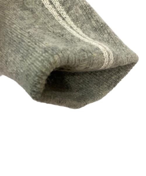 STONE ISLAND（ストーンアイランド）STONE ISLAND (ストーンアイランド) 厚手ニット グレー サイズ:Sの古着・服飾アイテム