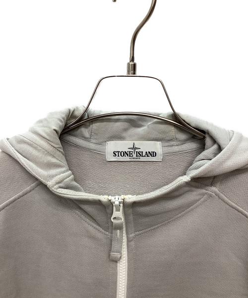 STONE ISLAND（ストーンアイランド）STONE ISLAND (ストーンアイランド) ジップパーカー ライトグレー サイズ:Sの古着・服飾アイテム
