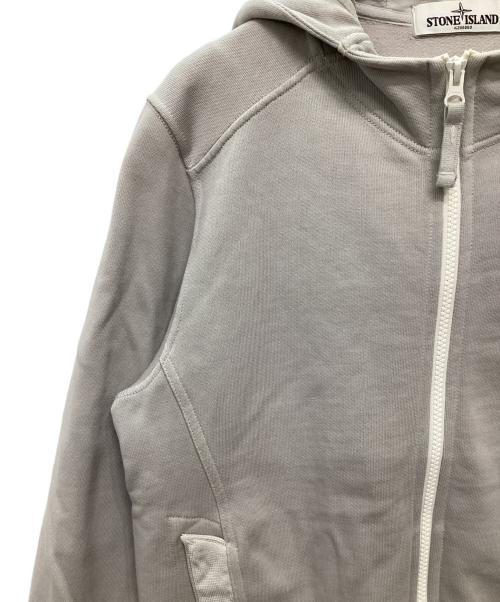 STONE ISLAND（ストーンアイランド）STONE ISLAND (ストーンアイランド) ジップパーカー ライトグレー サイズ:Sの古着・服飾アイテム