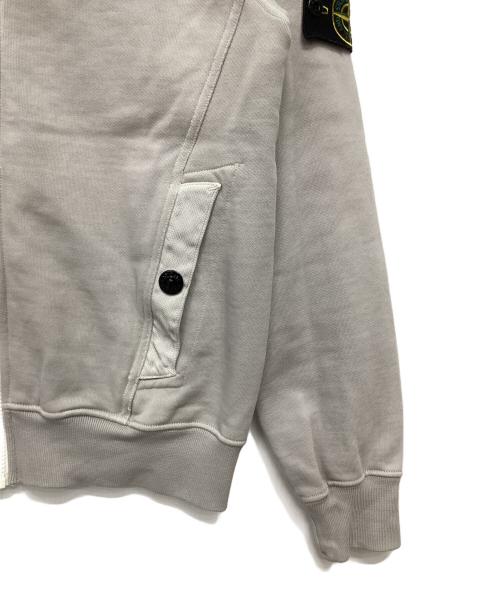 STONE ISLAND（ストーンアイランド）STONE ISLAND (ストーンアイランド) ジップパーカー ライトグレー サイズ:Sの古着・服飾アイテム
