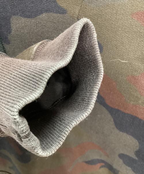 STONE ISLAND（ストーンアイランド）STONE ISLAND (ストーンアイランド) ハーフジップパーカー ブラウン×ブラック サイズ:Sの古着・服飾アイテム