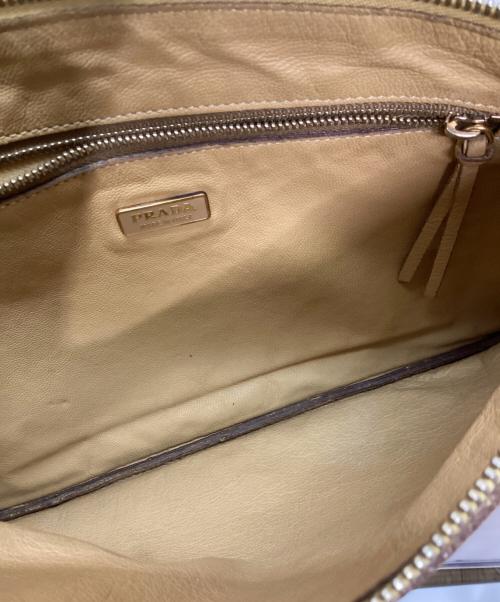 PRADA（プラダ）PRADA (プラダ) レザーショルダーバッグ イエローの古着・服飾アイテム