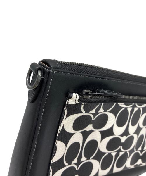 COACH（コーチ）COACH (コーチ) ホールデン クロスボディ シグネチャー・キャンバス ブラック×ホワイトの古着・服飾アイテム