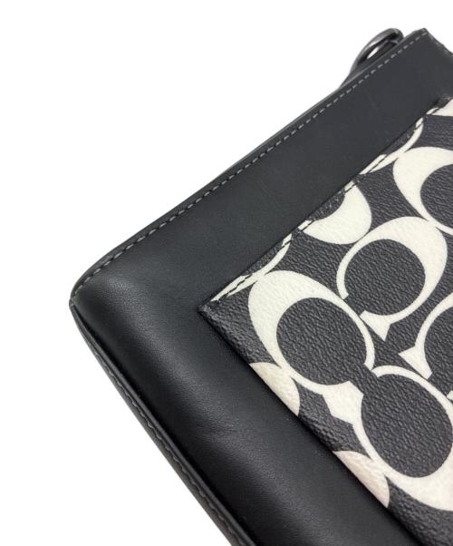 COACH（コーチ）COACH (コーチ) ホールデン クロスボディ シグネチャー・キャンバス ブラック×ホワイトの古着・服飾アイテム