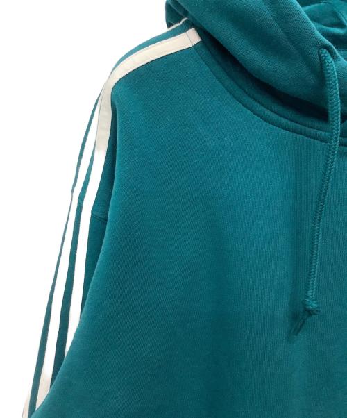 adidas（アディダス）adidas (アディダス) プルオーバーパーカー グリーン サイズ:XLの古着・服飾アイテム