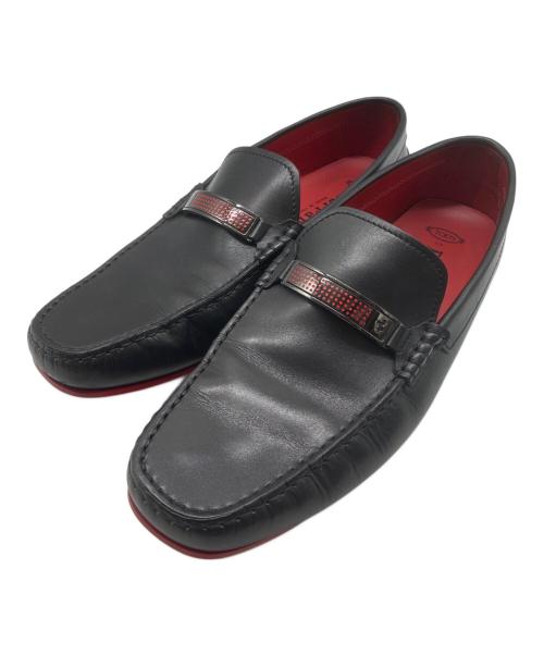 TOD'S（トッズ）TOD'S (トッズ) Ferrari (フェラーリ) ドライビングシューズ ブラック サイズ:9 1/2の古着・服飾アイテム