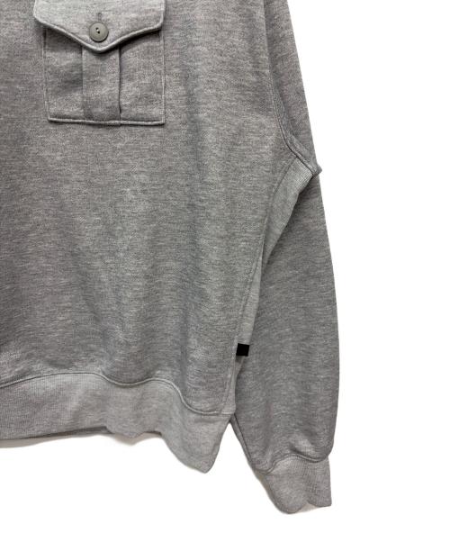 DAIWA PIER39（ダイワ ピア39）DAIWA PIER39 (ダイワ ピア39) TECH SWEAT MIL POCKET CREW ライトグレー サイズ:Lの古着・服飾アイテム