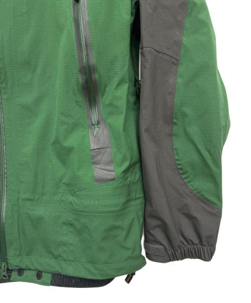 MOUNTAIN HARD WEAR（マウンテンハードウェア）MOUNTAIN HARD WEAR (マウンテンハードウェア) ウィンターコヒージョンジャケット グリーン×グレー サイズ:Mの古着・服飾アイテム
