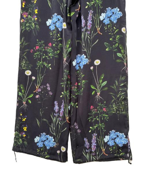 ticca（ティッカ）TICCA (ティッカ) フラワープリントパンツ ブラック サイズ:FREEの古着・服飾アイテム