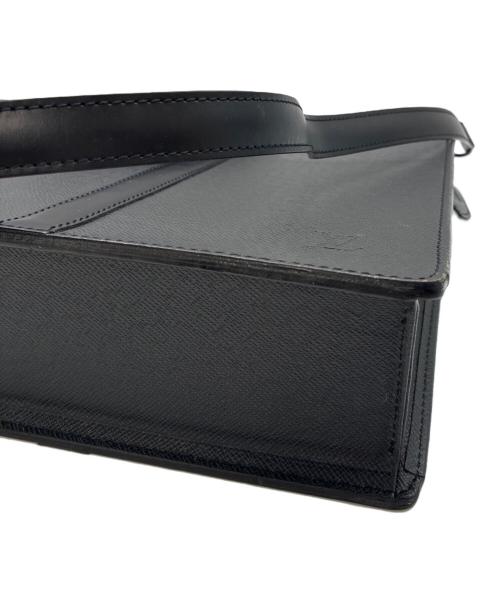 LOUIS VUITTON（ルイ ヴィトン）LOUIS VUITTON (ルイ ヴィトン) タイガ ポルト ドキュマン・ロザン ブリーフケース ブラックの古着・服飾アイテム