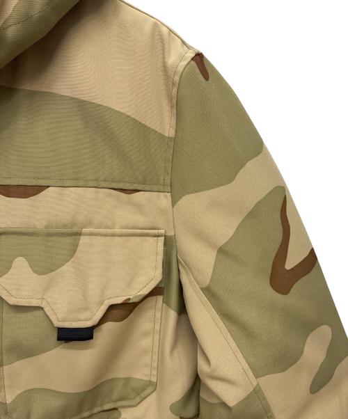 LACOSTE（ラコステ）LACOSTE (ラコステ) デザートカモ ダウンジャケット ベージュ×ブラウン サイズ:Mの古着・服飾アイテム