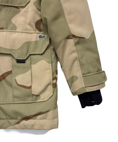 LACOSTE（ラコステ）LACOSTE (ラコステ) デザートカモ ダウンジャケット ベージュ×ブラウン サイズ:Mの古着・服飾アイテム