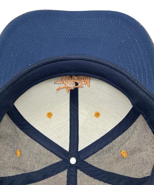 stussy（ステューシー）stussy (ステューシー) デニムロゴキャップ インディゴ×オレンジ サイズ:S-Mの古着・服飾アイテム