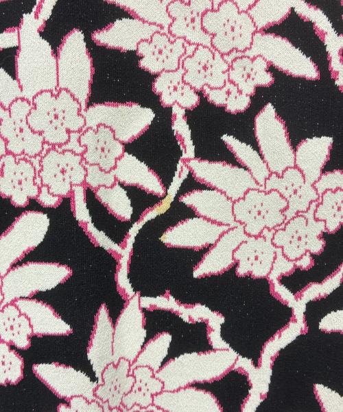 VALENTINO（ヴァレンティノ）VALENTINO (ヴァレンティノ) 半袖ジャカードニットドレス ブラック×ピンク サイズ:Mの古着・服飾アイテム