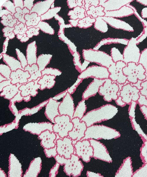 VALENTINO（ヴァレンティノ）VALENTINO (ヴァレンティノ) 半袖ジャカードニットドレス ブラック×ピンク サイズ:Mの古着・服飾アイテム