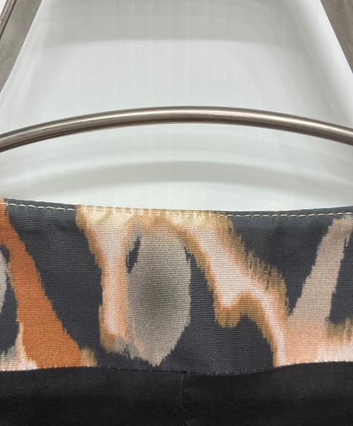 RED VALENTINO（レッドヴァレンティノ）RED VALENTINO (レッドヴァレンティノ) ジャケット ベージュ×ブラック サイズ:38の古着・服飾アイテム