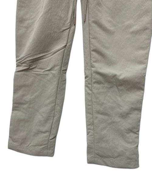 NIKE（ナイキ）NIKE (ナイキ) FEAR OF GOD (フィア・オブ・ゴッド) ウォームアップイージーパンツ ベージュ サイズ:Mの古着・服飾アイテム