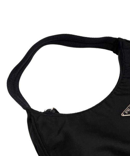 PRADA（プラダ）PRADA (プラダ) ナイロンハンドバッグ ブラックの古着・服飾アイテム