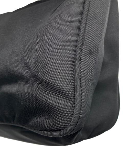 PRADA（プラダ）PRADA (プラダ) ナイロンハンドバッグ ブラックの古着・服飾アイテム