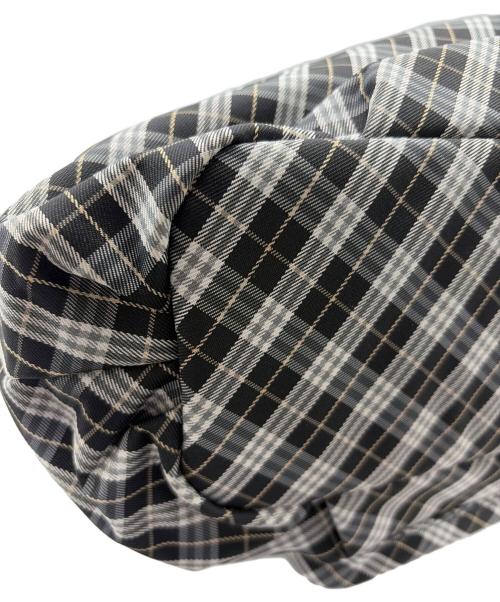 BURBERRY BLUE LABEL（バーバリー ブルー レーベル）BURBERRY BLUE LABEL (バーバリー ブルー レーベル) トートバッグ ブラック×ホワイトの古着・服飾アイテム