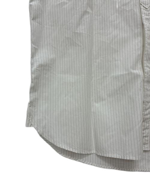 stussy（ステューシー）stussy (ステューシー) ストライプ 半袖シャツ ホワイト×ブラック サイズ:XLの古着・服飾アイテム