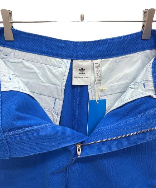 adidas（アディダス）adidas (アディダス) KSENIA SCHNAIDER (クセニア シュナイダー) スリーストライプス ダイドジーンズ ブルー サイズ:30の古着・服飾アイテム