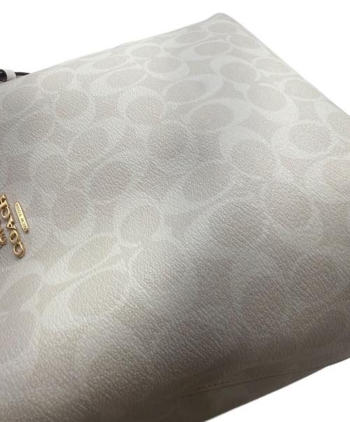 COACH（コーチ）COACH (コーチ) トートバッグ アイボリーの古着・服飾アイテム