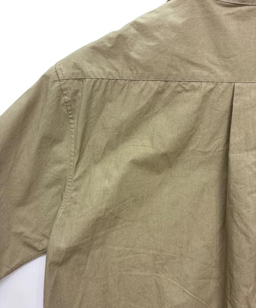 STUDIO NICHOLSON（スタジオ ニコルソン）STUDIO NICHOLSON (スタジオ ニコルソン) PAPER POPLIN SHIRTING-SHORT SLEEVE CAMP COLLAR SHIRT カーキ サイズ:Sの古着・服飾アイテム