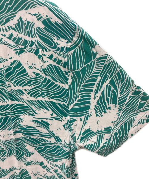 stussy（ステューシー）stussy (ステューシー) レーヨンアロハシャツ グリーン×ホワイト サイズ:XLの古着・服飾アイテム