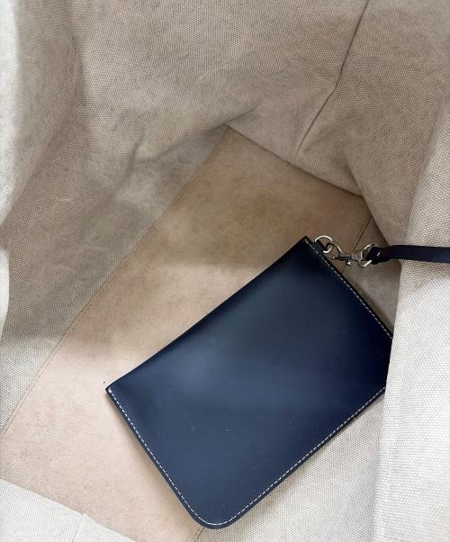 IACUCCI（イアクッチ）IACUCCI (イアクッチ) トートバッグ ネイビー×ベージュの古着・服飾アイテム